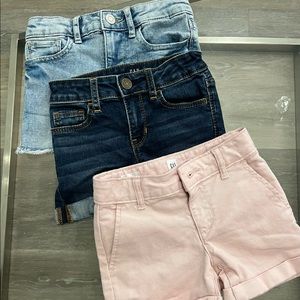 Girls shorts from GAP. Size 5, you get 3 pairs for one low price